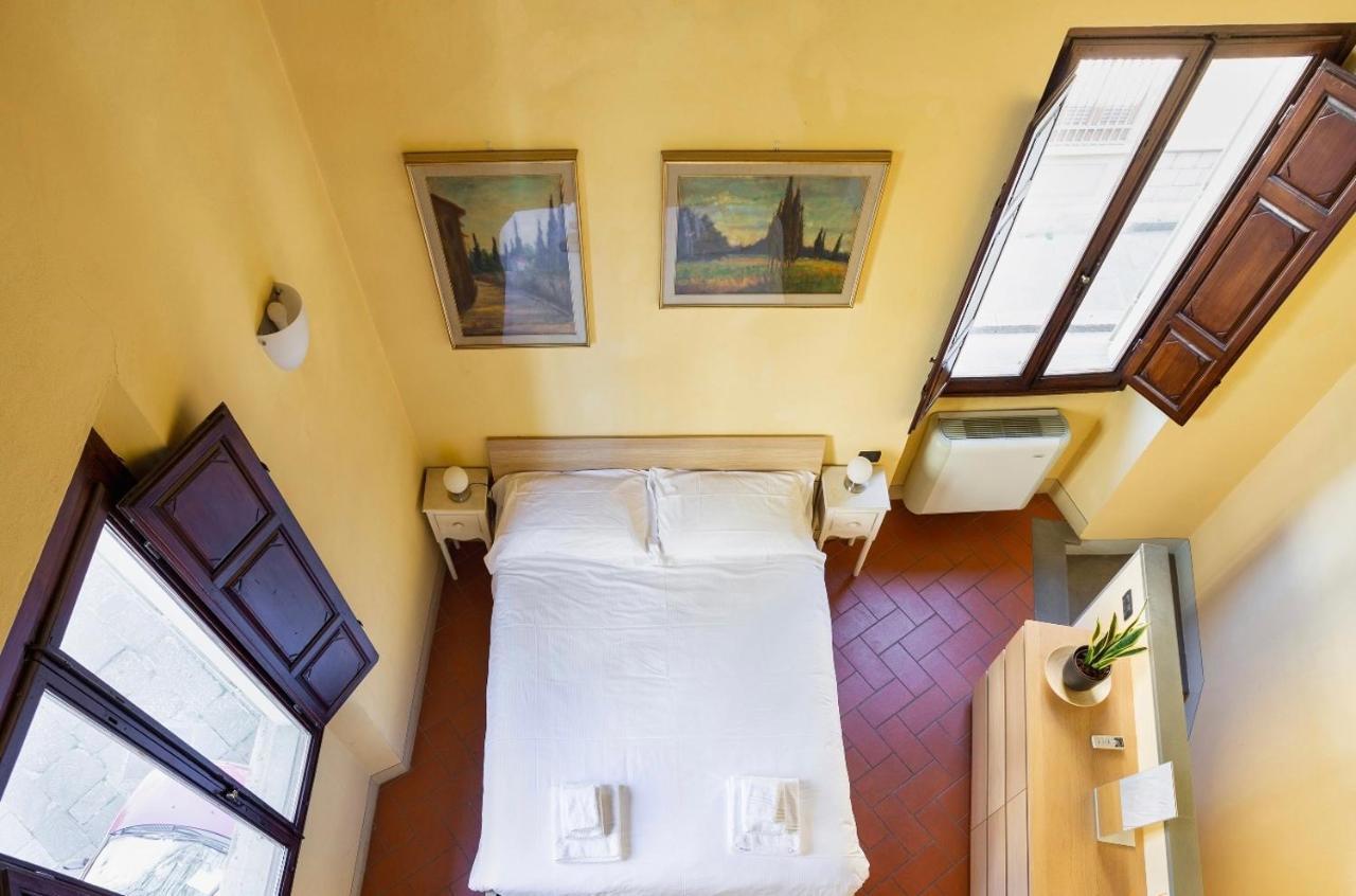 Cozy Classic Italian House Near Santa Croce, On The Lungarno Apartment Florence Luaran gambar