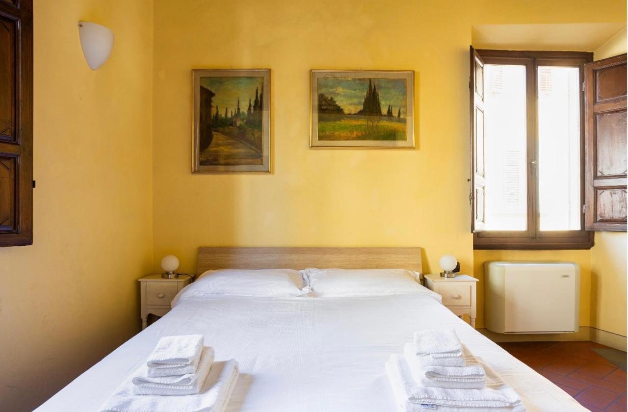 Cozy Classic Italian House Near Santa Croce, On The Lungarno Apartment Florence Luaran gambar