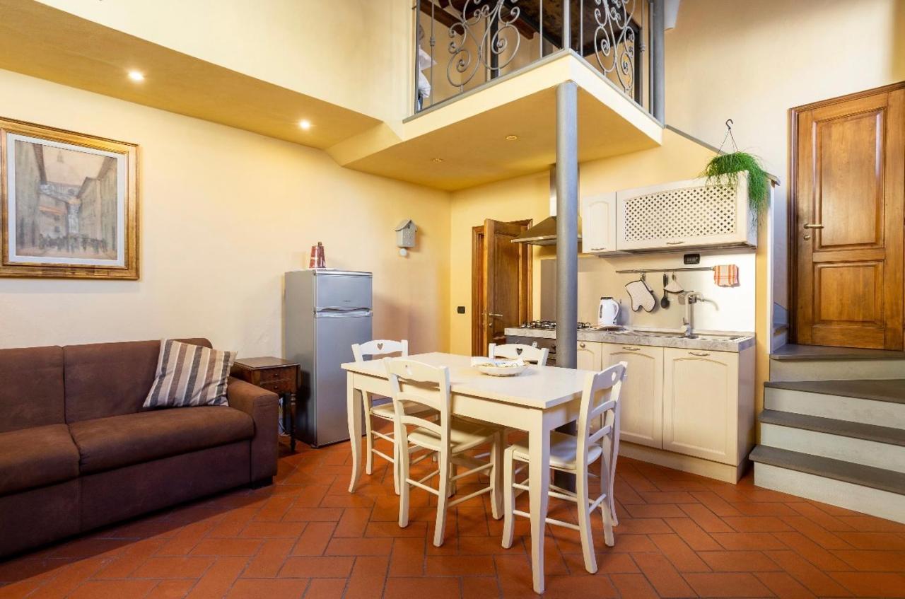 Cozy Classic Italian House Near Santa Croce, On The Lungarno Apartment Florence Luaran gambar