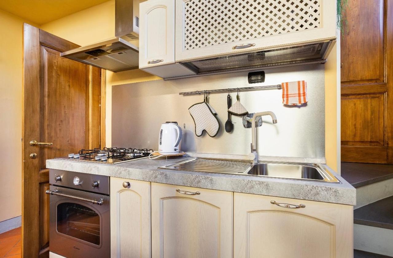 Cozy Classic Italian House Near Santa Croce, On The Lungarno Apartment Florence Luaran gambar