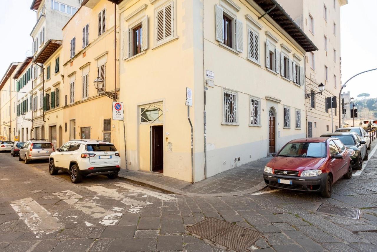 Cozy Classic Italian House Near Santa Croce, On The Lungarno Apartment Florence Luaran gambar